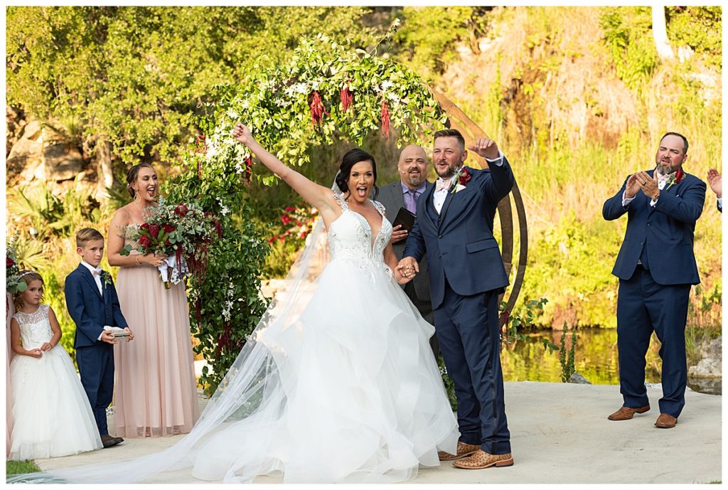 bride and groom just married in Spring Branch, TX