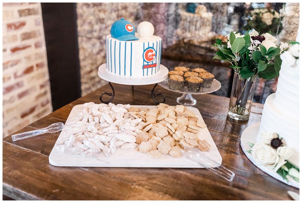 Groom's Cubs cake and pan dulce