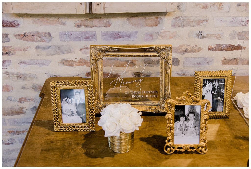 in loving memory wedding table