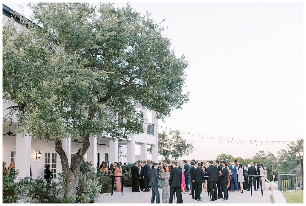 cocktail hour at Kendall Point venue